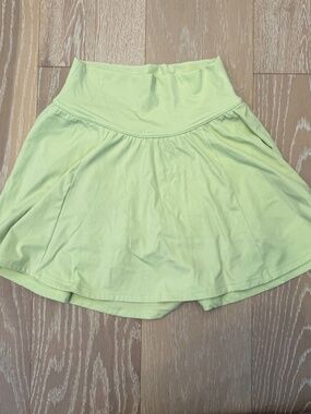 GILLY HICKS SKORT NEON GREEN/YELLOW XS